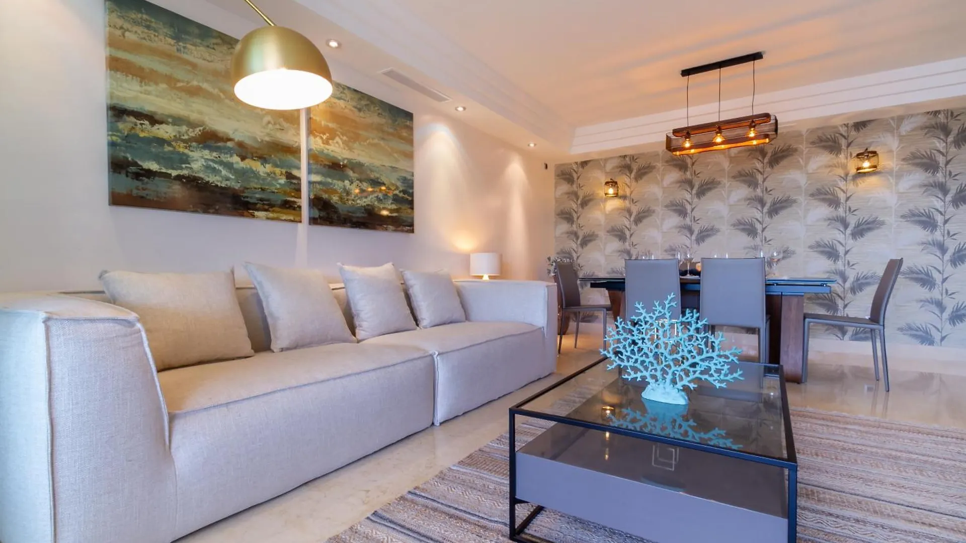 Marbella Banus Suites - Golden Mile Jardines Del Principe 1 0*,