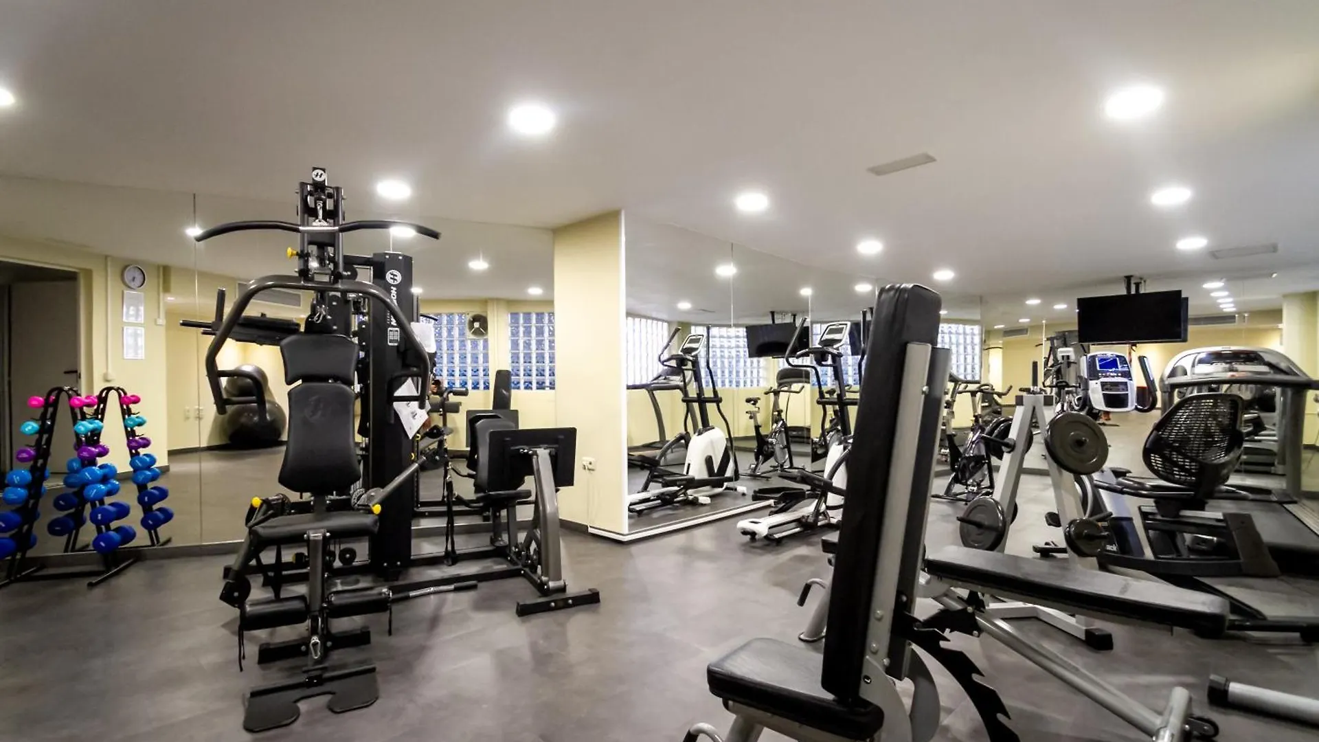 Apartment Marbella Banus Suites - Golden Mile Jardines Del Principe 1 Spain