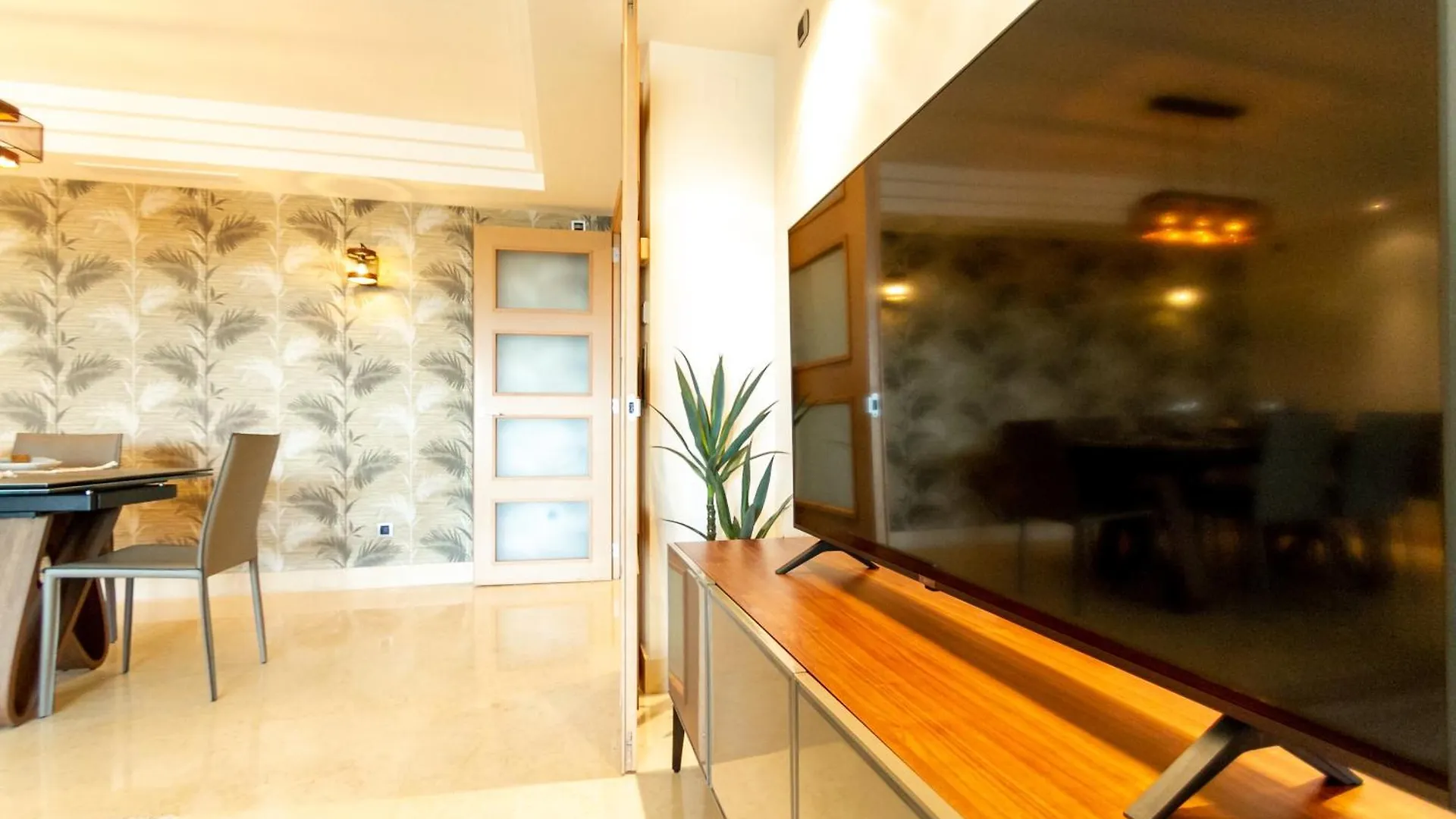 Apartment Marbella Banus Suites - Golden Mile Jardines Del Principe 1