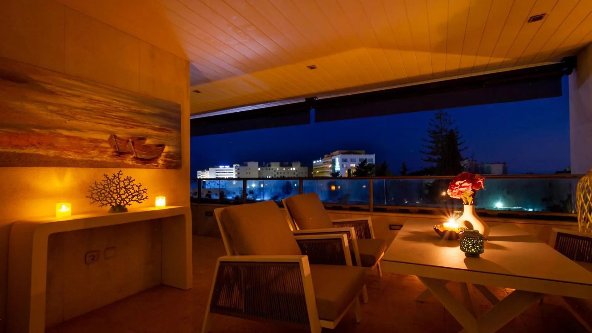 Marbella Banus Suites - Golden Mile Jardines Del Principe 1 Spain