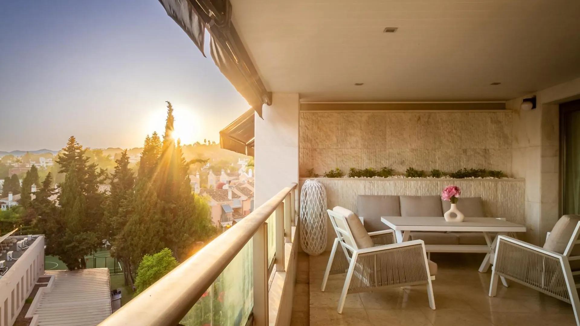 Apartment Marbella Banus Suites - Golden Mile Jardines Del Principe 1