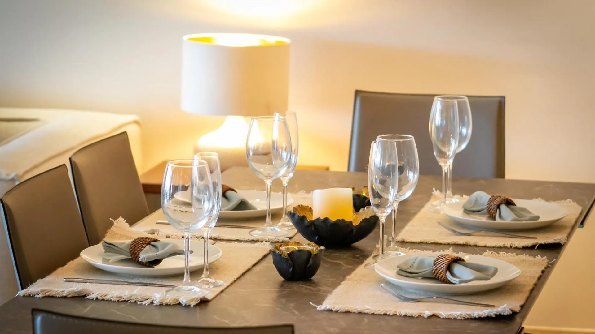 Marbella Banus Suites - Golden Mile Jardines Del Principe 1 Spain